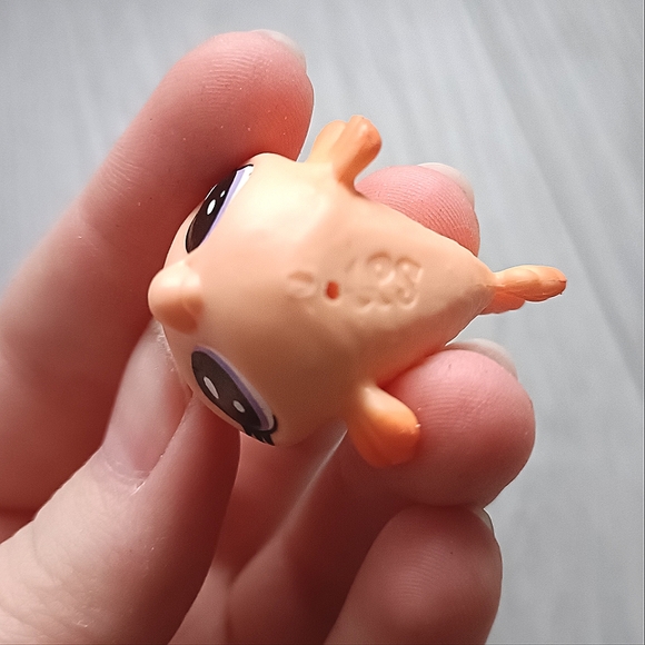 LPS Littlest Pet Shop Mouse & Goldfish - #1-67 & #1-132 - Picture 3 of 3